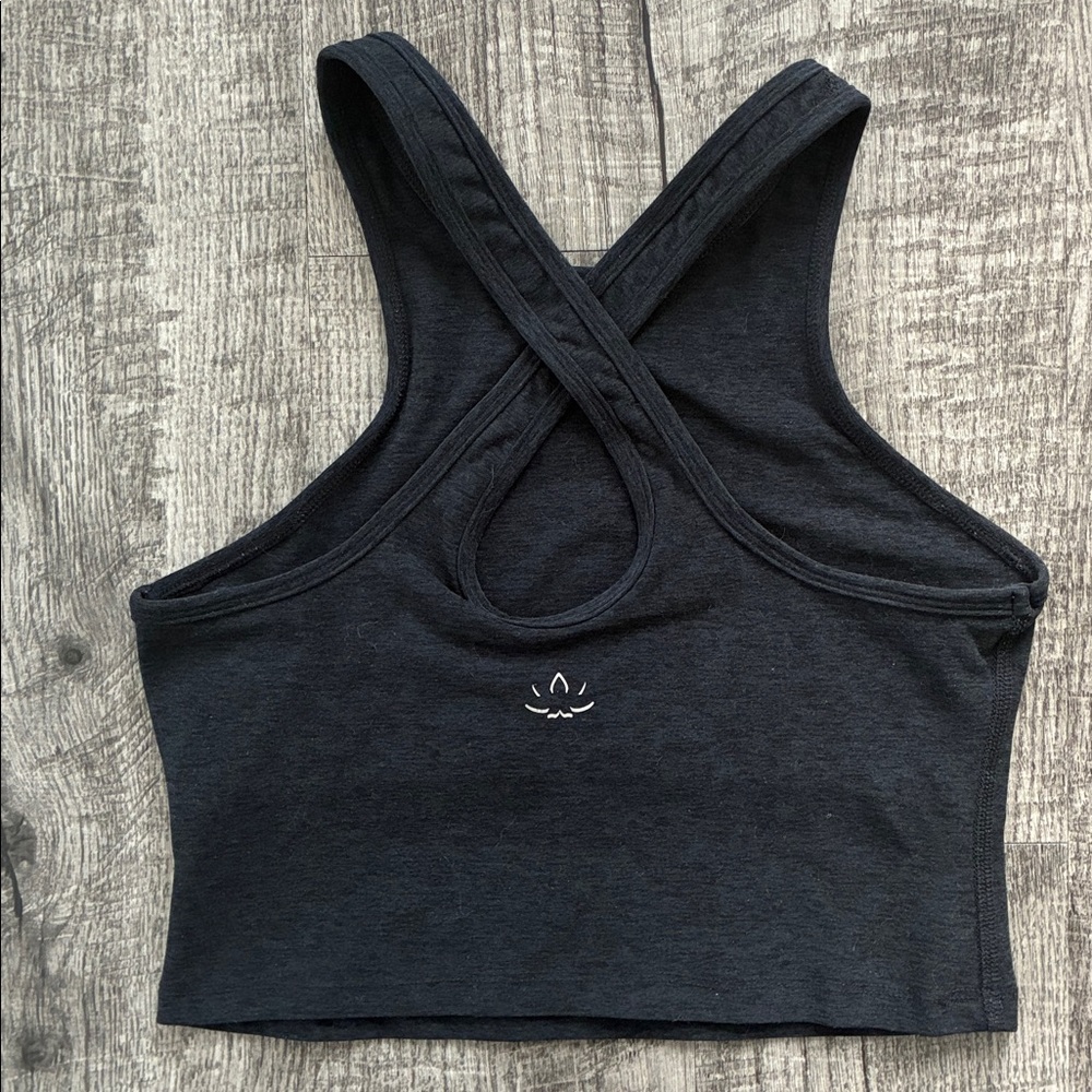 Beyond Yoga Black Crop Tank Top - Picture 2 of 5